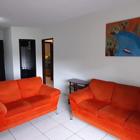 Apartamento Espacoso Com Estacionamento Incluido Фос-ду-Іґуасу Екстер'єр фото