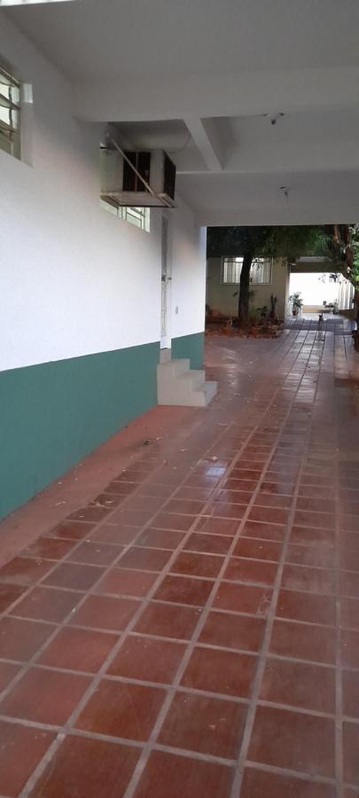 Apartamento Espacoso Com Estacionamento Incluido Фос-ду-Іґуасу Екстер'єр фото