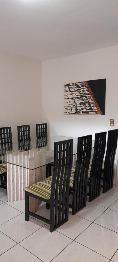Apartamento Espacoso Com Estacionamento Incluido Фос-ду-Іґуасу Екстер'єр фото