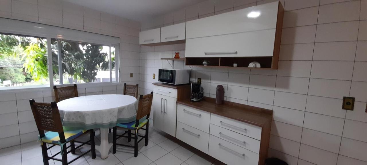 Apartamento Espacoso Com Estacionamento Incluido Фос-ду-Іґуасу Екстер'єр фото